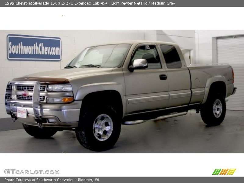 Light Pewter Metallic / Medium Gray 1999 Chevrolet Silverado 1500 LS Z71 Extended Cab 4x4