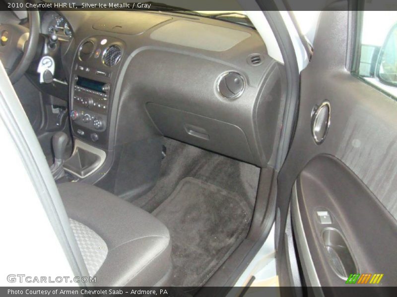 Silver Ice Metallic / Gray 2010 Chevrolet HHR LT