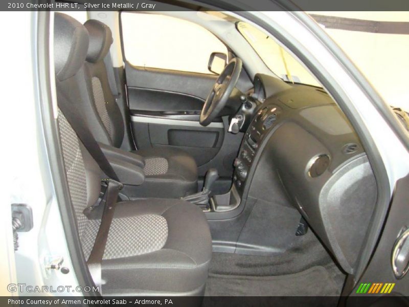 Silver Ice Metallic / Gray 2010 Chevrolet HHR LT
