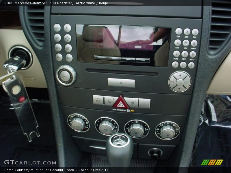 Controls of 2008 SLK 280 Roadster