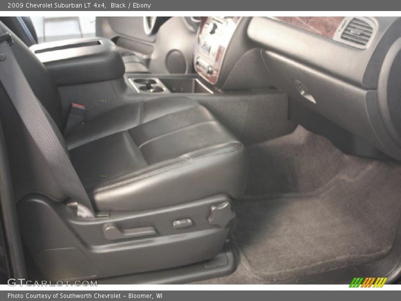 Black / Ebony 2009 Chevrolet Suburban LT 4x4