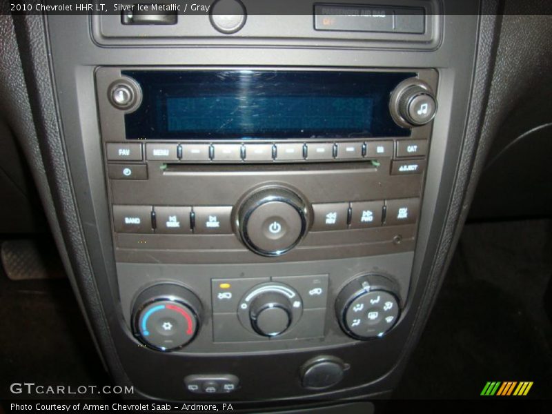 Silver Ice Metallic / Gray 2010 Chevrolet HHR LT