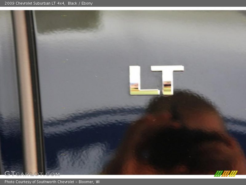 Black / Ebony 2009 Chevrolet Suburban LT 4x4