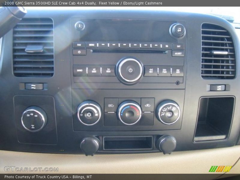 Controls of 2008 Sierra 3500HD SLE Crew Cab 4x4 Dually