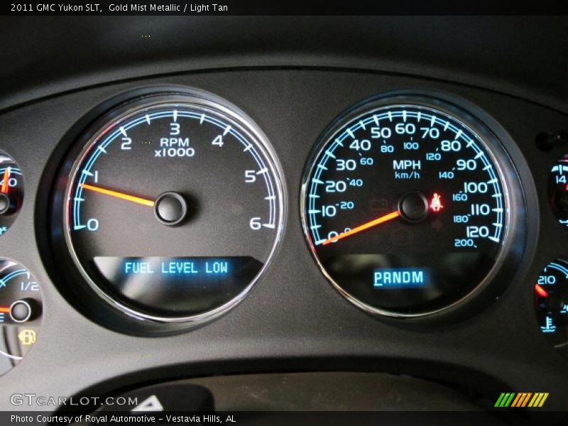 Gold Mist Metallic / Light Tan 2011 GMC Yukon SLT