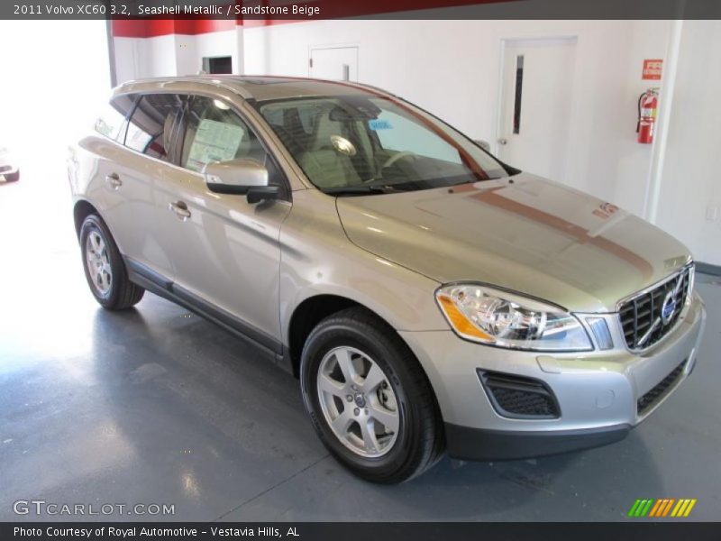 Seashell Metallic / Sandstone Beige 2011 Volvo XC60 3.2