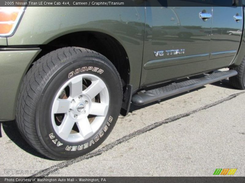 Canteen / Graphite/Titanium 2005 Nissan Titan LE Crew Cab 4x4