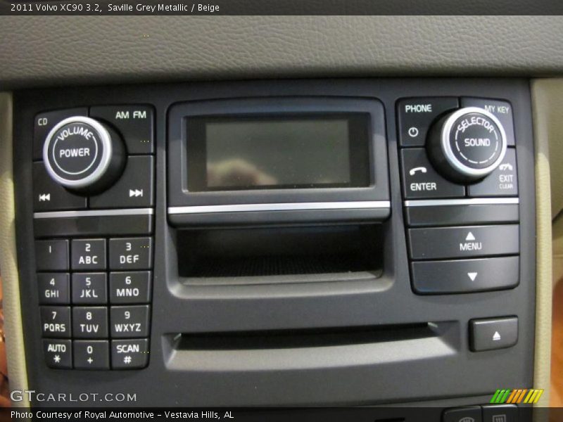 Controls of 2011 XC90 3.2