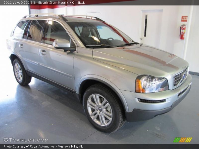 Electric Silver Metallic / Off Black 2011 Volvo XC90 3.2