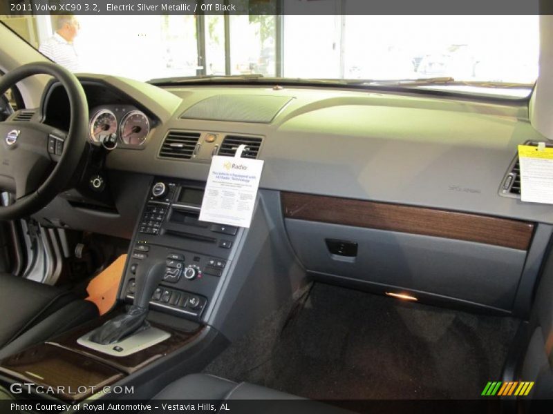 Electric Silver Metallic / Off Black 2011 Volvo XC90 3.2