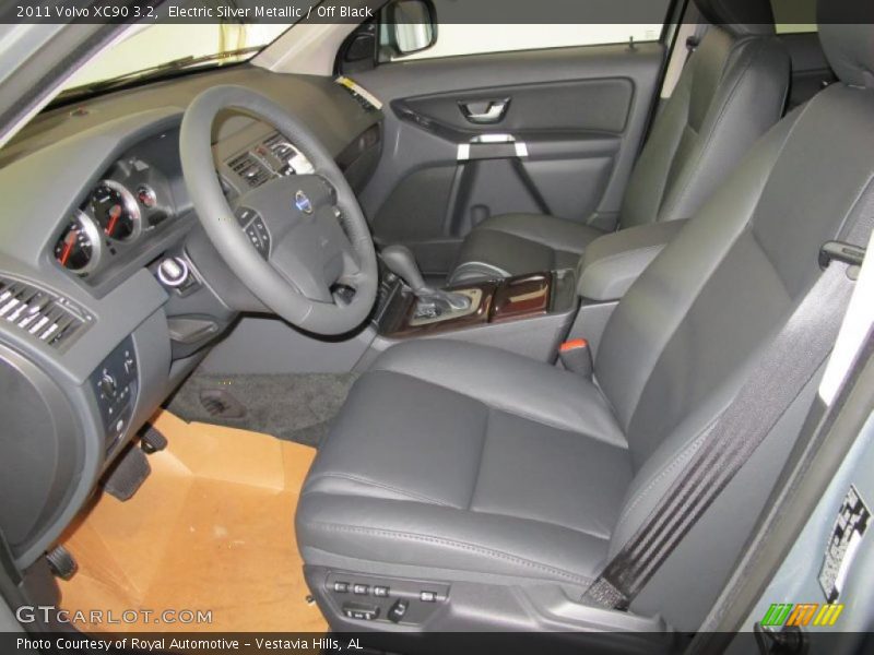 Electric Silver Metallic / Off Black 2011 Volvo XC90 3.2