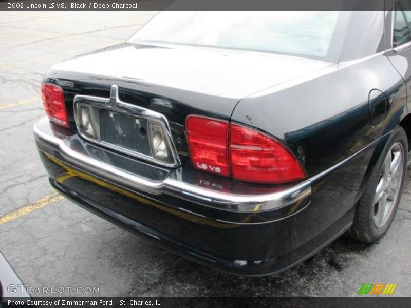 Black / Deep Charcoal 2002 Lincoln LS V8
