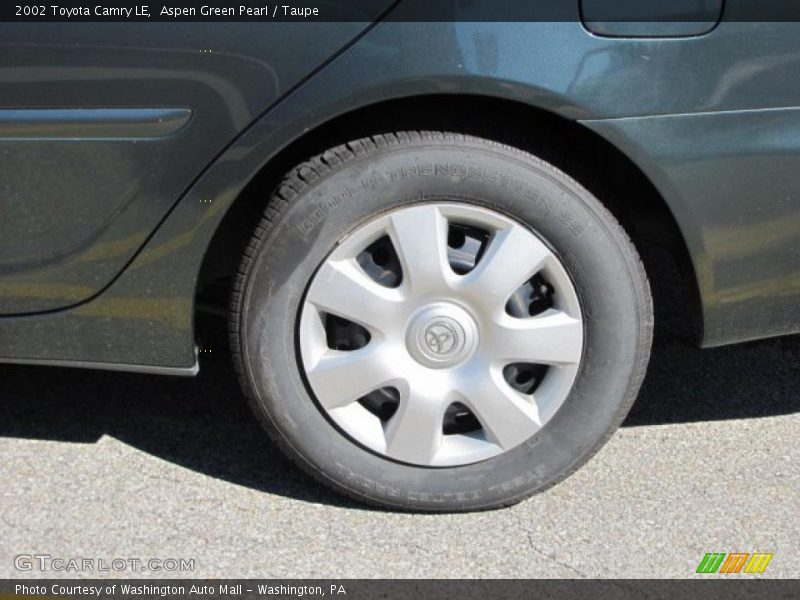 Aspen Green Pearl / Taupe 2002 Toyota Camry LE