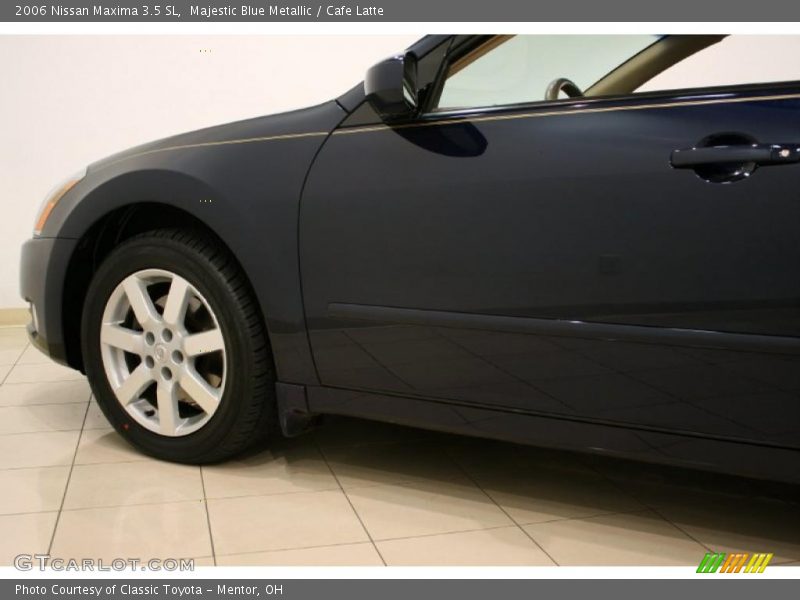 Majestic Blue Metallic / Cafe Latte 2006 Nissan Maxima 3.5 SL