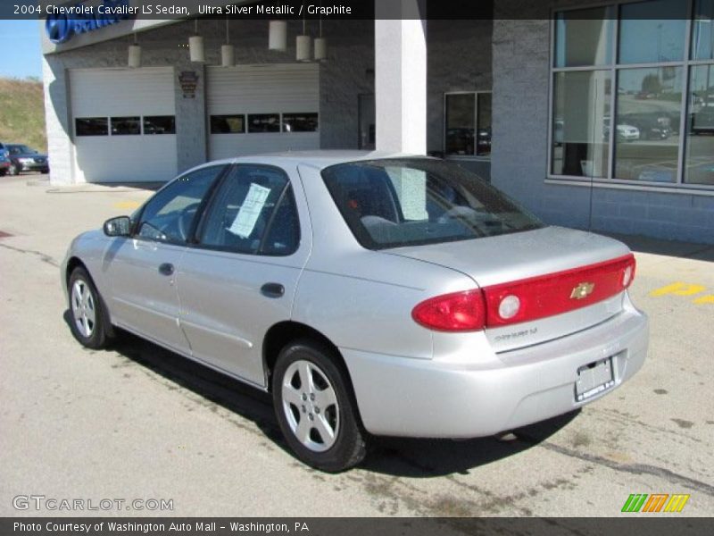 Ultra Silver Metallic / Graphite 2004 Chevrolet Cavalier LS Sedan