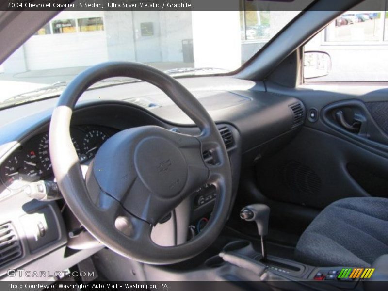  2004 Cavalier LS Sedan Graphite Interior