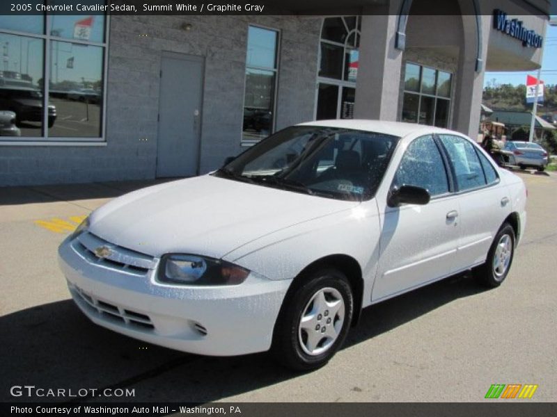 Summit White / Graphite Gray 2005 Chevrolet Cavalier Sedan