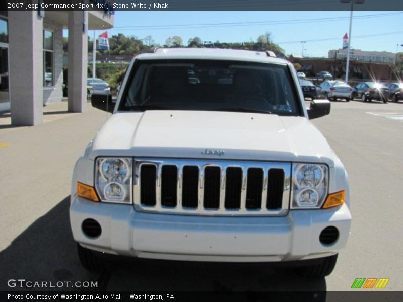 Stone White / Khaki 2007 Jeep Commander Sport 4x4