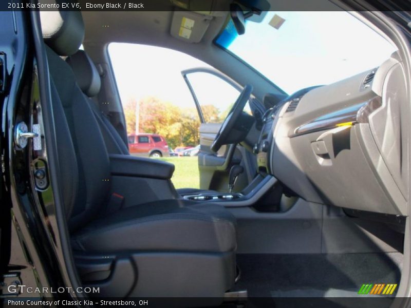 Ebony Black / Black 2011 Kia Sorento EX V6