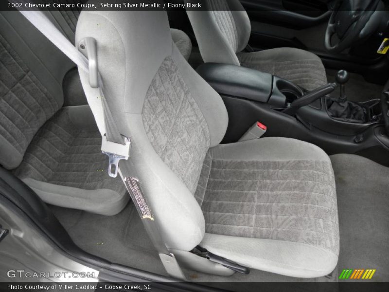 Sebring Silver Metallic / Ebony Black 2002 Chevrolet Camaro Coupe