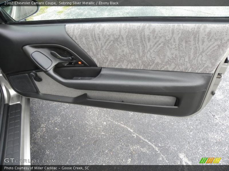 Sebring Silver Metallic / Ebony Black 2002 Chevrolet Camaro Coupe