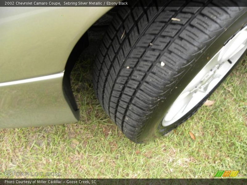 Sebring Silver Metallic / Ebony Black 2002 Chevrolet Camaro Coupe