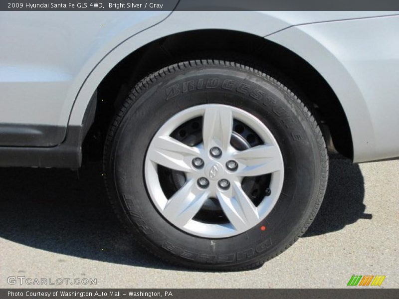 Bright Silver / Gray 2009 Hyundai Santa Fe GLS 4WD