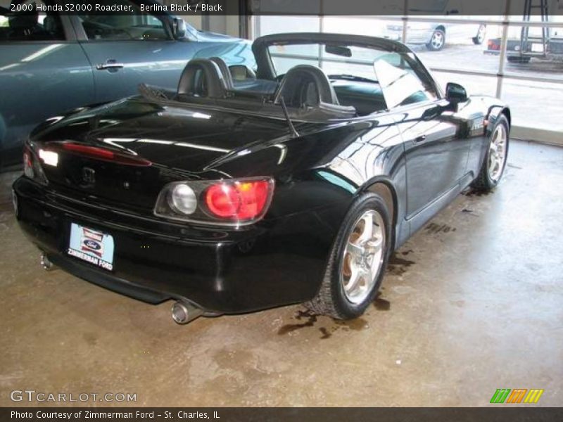 Berlina Black / Black 2000 Honda S2000 Roadster