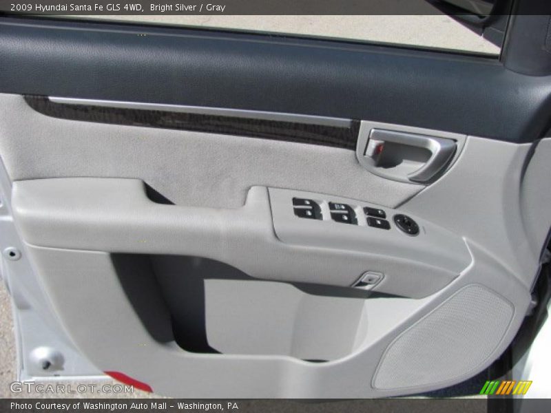 Bright Silver / Gray 2009 Hyundai Santa Fe GLS 4WD