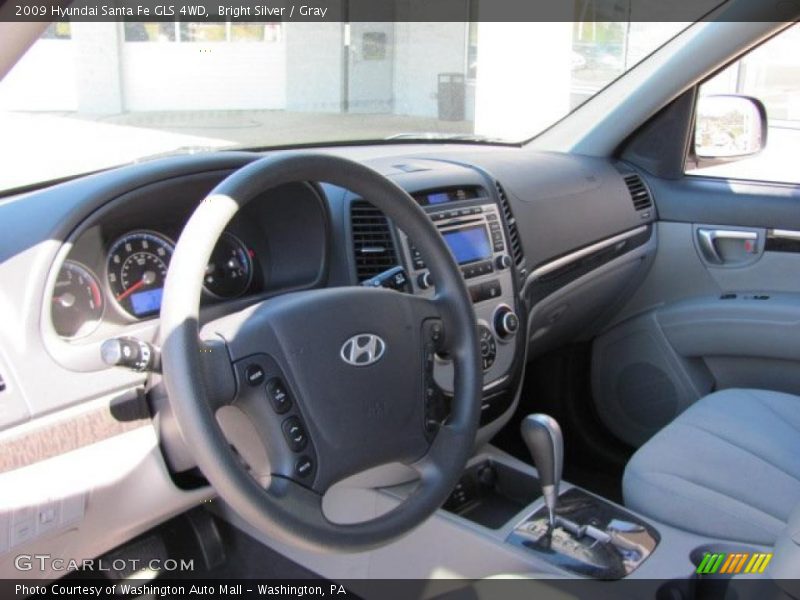 Bright Silver / Gray 2009 Hyundai Santa Fe GLS 4WD