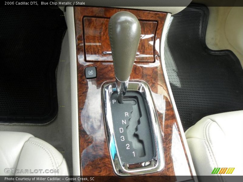 Blue Chip Metallic / Shale 2006 Cadillac DTS