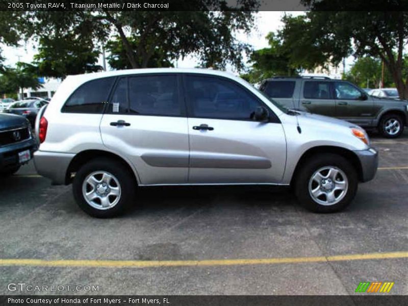 Titanium Metallic / Dark Charcoal 2005 Toyota RAV4
