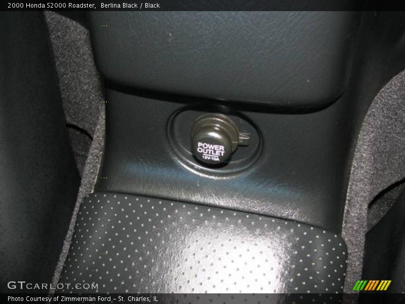 Berlina Black / Black 2000 Honda S2000 Roadster