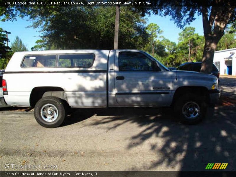 Light Driftwood Satin Glow / Mist Gray 2000 Dodge Ram 1500 SLT Regular Cab 4x4