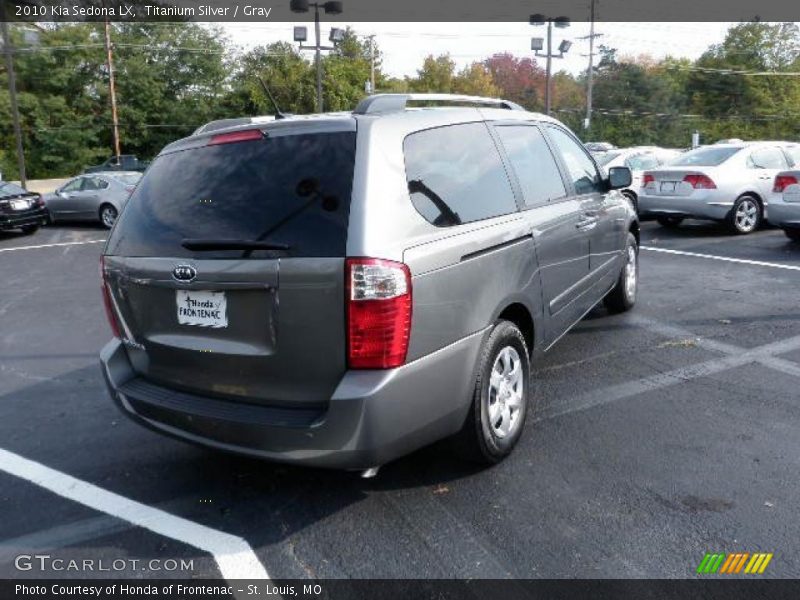 Titanium Silver / Gray 2010 Kia Sedona LX
