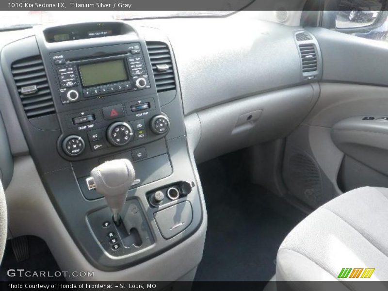 Titanium Silver / Gray 2010 Kia Sedona LX