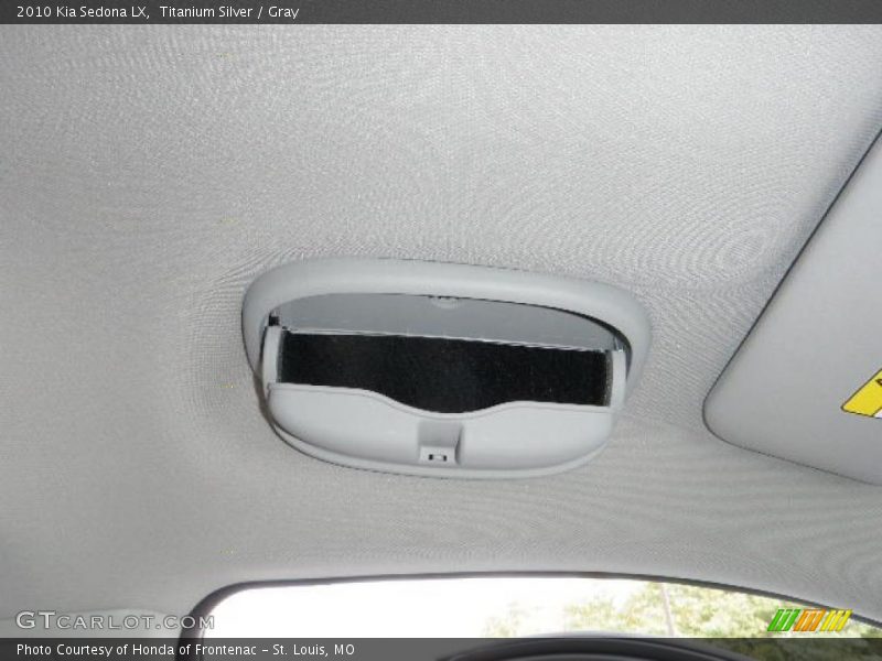 Titanium Silver / Gray 2010 Kia Sedona LX