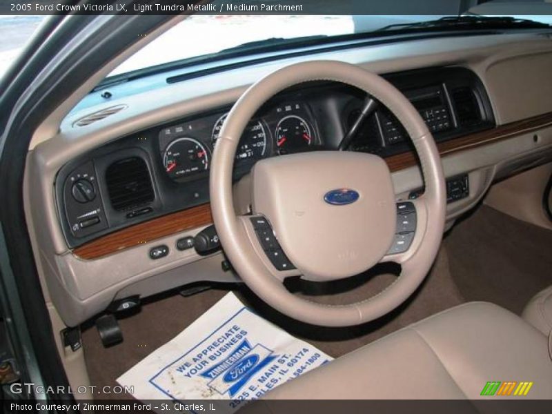Light Tundra Metallic / Medium Parchment 2005 Ford Crown Victoria LX