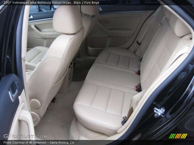 Black / Pure Beige 2007 Volkswagen Jetta Wolfsburg Edition Sedan