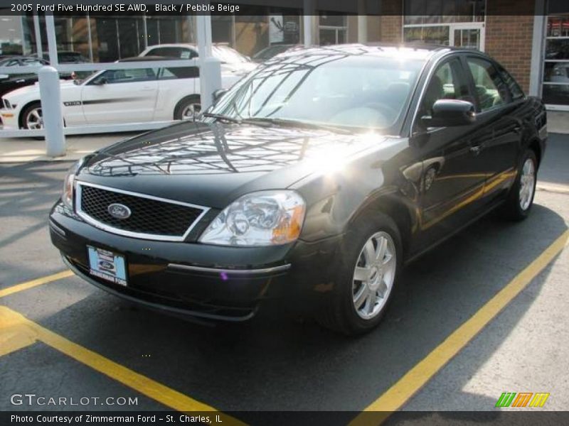 Black / Pebble Beige 2005 Ford Five Hundred SE AWD