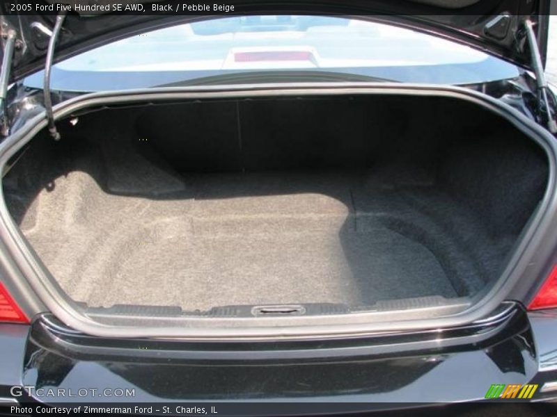 Black / Pebble Beige 2005 Ford Five Hundred SE AWD