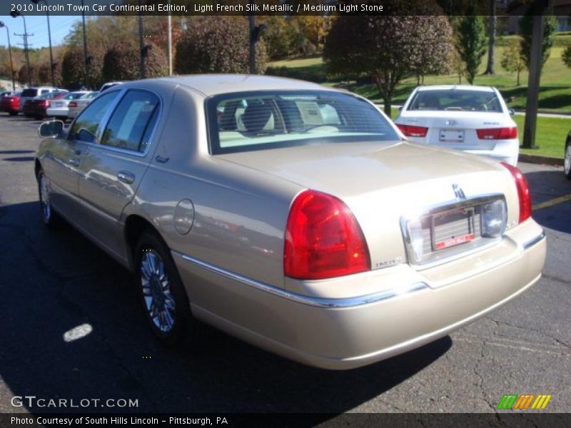 Light French Silk Metallic / Medium Light Stone 2010 Lincoln Town Car Continental Edition