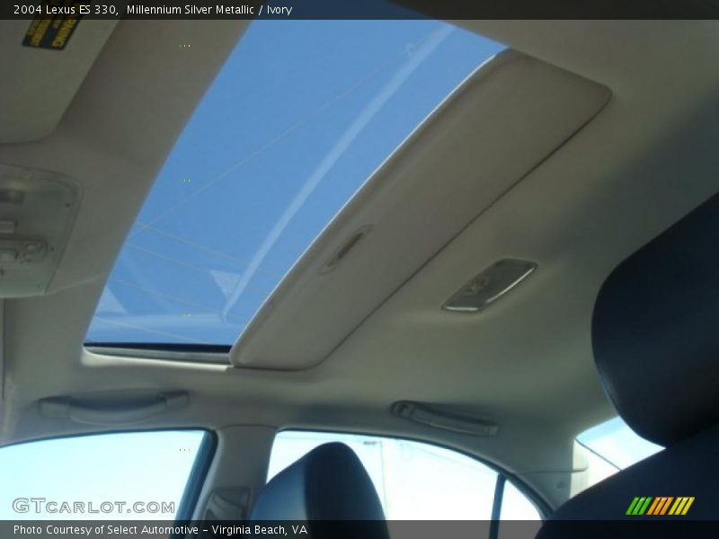 Millennium Silver Metallic / Ivory 2004 Lexus ES 330