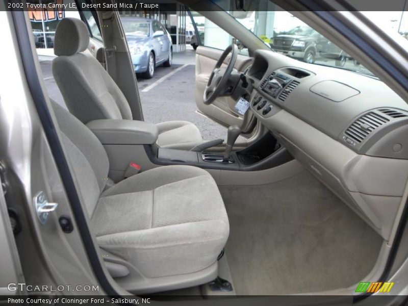 Desert Sand Mica / Taupe 2002 Toyota Camry LE