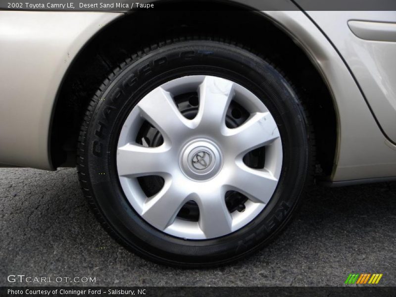 Desert Sand Mica / Taupe 2002 Toyota Camry LE