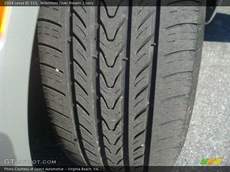 Millennium Silver Metallic / Ivory 2004 Lexus ES 330