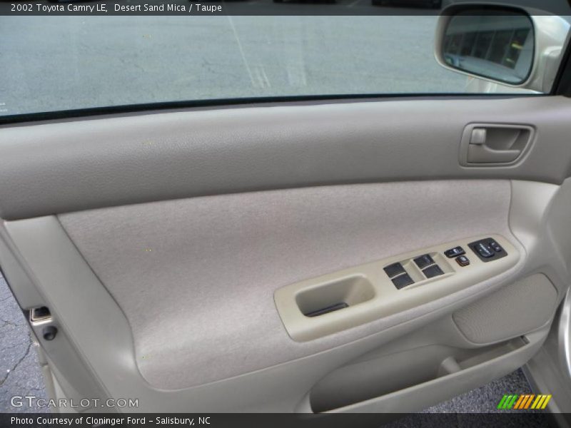Desert Sand Mica / Taupe 2002 Toyota Camry LE
