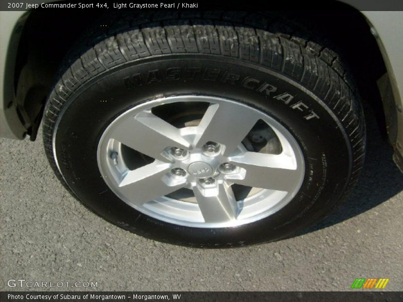 Light Graystone Pearl / Khaki 2007 Jeep Commander Sport 4x4