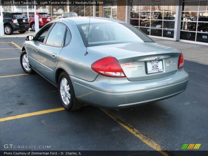 Light Tundra Metallic / Medium/Dark Flint 2005 Ford Taurus SEL