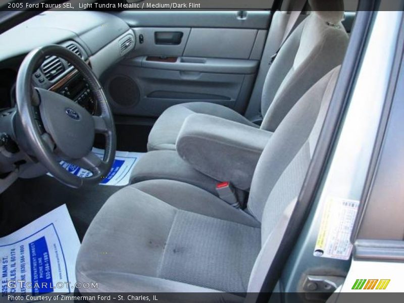 Light Tundra Metallic / Medium/Dark Flint 2005 Ford Taurus SEL
